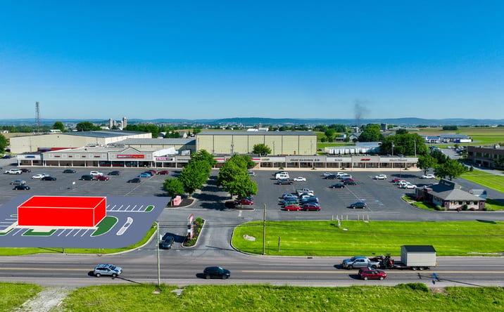 Pictures of Retail property located at 677 W Main St, New Holland, PA 17557 for lease - image #1