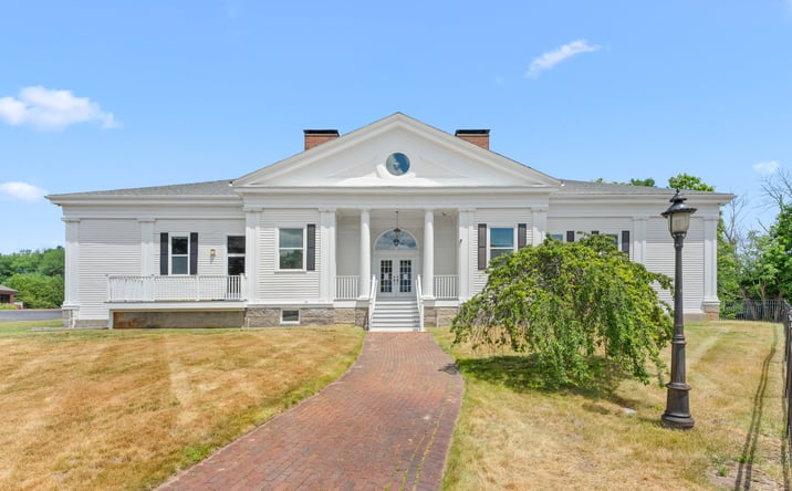 Pictures of Office property located at 580 Washington Street, Easton, MA 02375 for lease - image #1