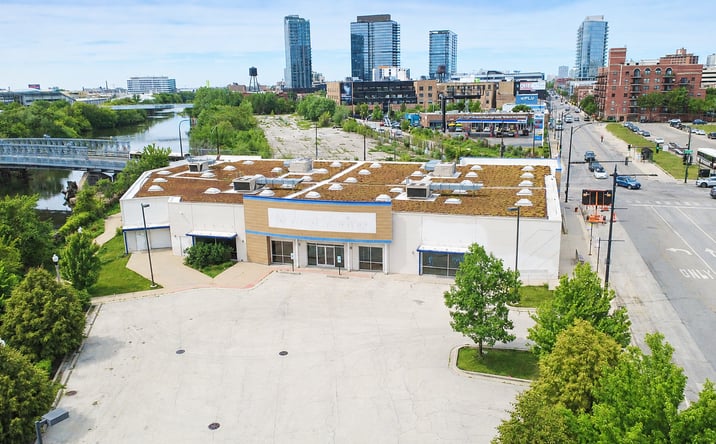 Pictures of Retail property located at 1160 N HALSTED ST, CHICAGO, IL 60642 for lease - image #1