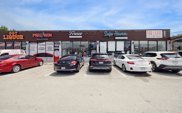 Pictures of Retail property located at 3922 Old Spanish Trail, Houston, TX 77021 for lease - image #1