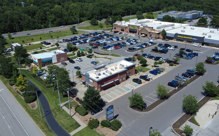 Pictures of Retail, Restaurant property located at 10317 Metcalf Avenue, Overland Park, KS 66212 for lease - image #1