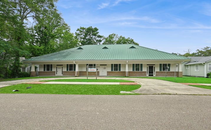 Pictures of Office property located at 915 S HARRISON ST, COVINGTON, LA 70433 for lease - image #1
