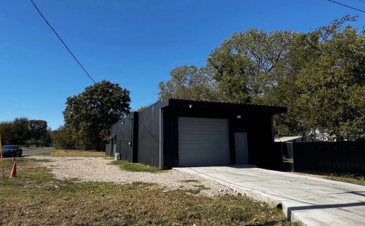 Pictures of Office, Industrial, Land property located at 1006 AUGUSTA ST, RED OAK, TX 75154-2302 for lease - image #1