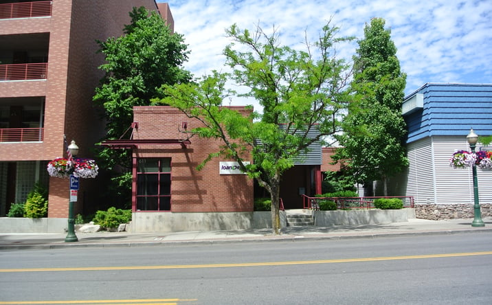 Pictures of Office property located at 611 East Sherman Avenue, Coeur d'Alene, ID 83814 for lease - image #1