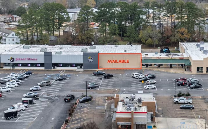 Pictures of Retail property located at 1574 W. Government Street, Brandon, MS 39042 for lease - image #1