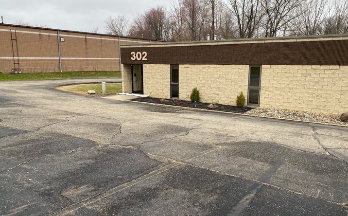 Pictures of Office property located at 302 Southwest Avenue, Tallmadge, OH 44278 for lease - image #1