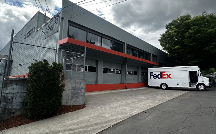 Pictures of Industrial property located at 1040 NE 44th Avenue, Portland, OR 97213 for lease - image #1