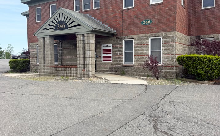 Pictures of Office property located at 246 Kennedy Memorial Drive, Waterville, ME 04901-4556 for lease - image #1
