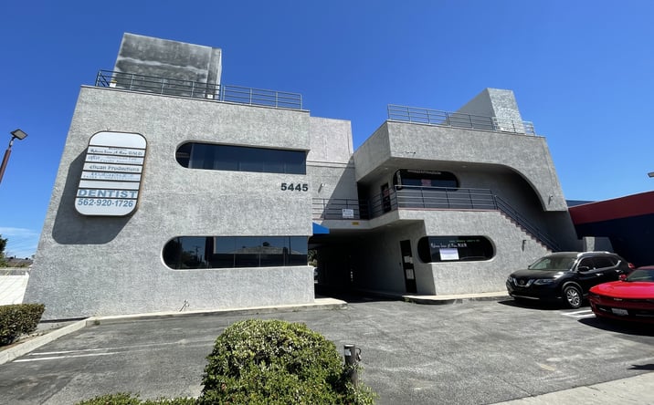 Pictures of Office property located at 5445 Del Amo Blvd., Lakewood, CA 90712 for lease - image #1