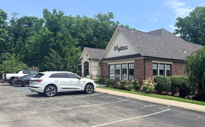 Pictures of Office, Retail property located at 6280 Shadeland Ave, Indianapolis, IN 46220 for lease - image #1