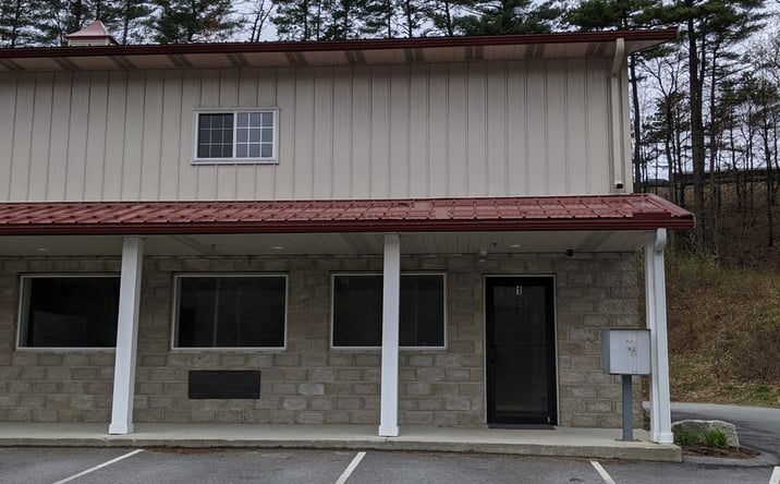 Pictures of Retail, Office, Industrial property located at 290 W RIVER RD, HOOKSETT, NH 03106-2654 for lease - image #1