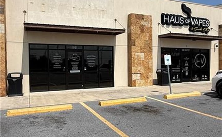 Pictures of Retail, Office property located at 608 N Shary Road # 6, Mission, TX 78572 for lease - image #1