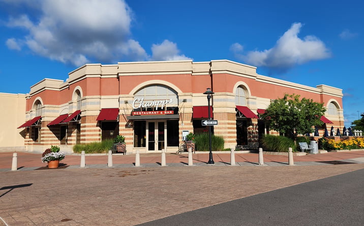 Pictures of Restaurant property located at 819 Eastview Mall, Victor, NY 14564 for lease - image #1