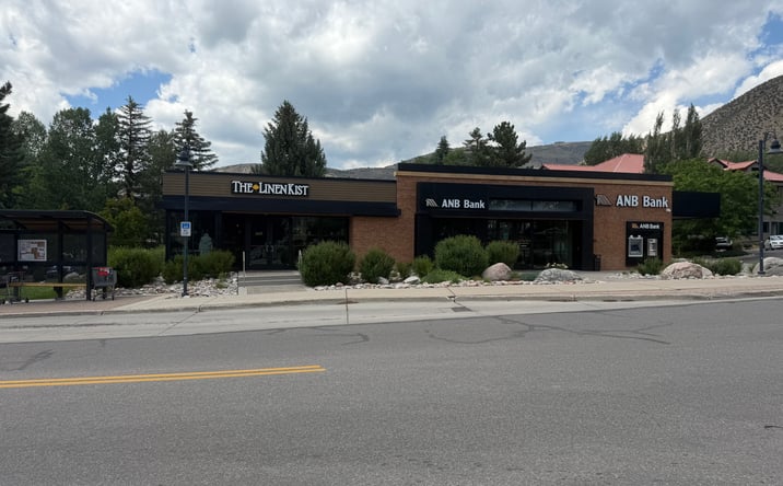 Pictures of Retail property located at 71 BEAVER CREEK PL, AVON AREA, CO 81620 for lease - image #1