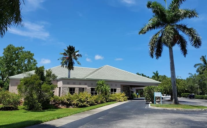 Pictures of Retail, Office property located at 5601 21st Avenue West, Bradenton, FL 34209 for lease - image #1