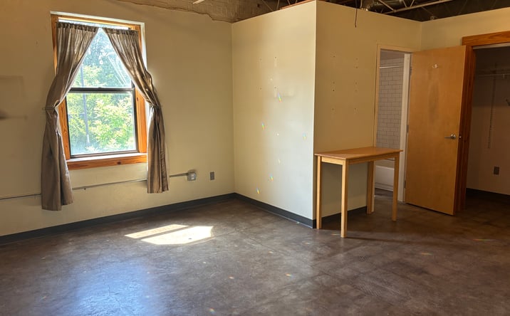 Pictures of Retail, Office property located at 2711 Troost Avenue, KCMO, MO 64109 for lease - image #1