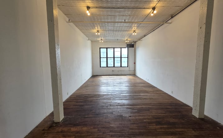 Pictures of Office property located at 117 Grattan Street #409, Brooklyn, NY 11237 for lease - image #1