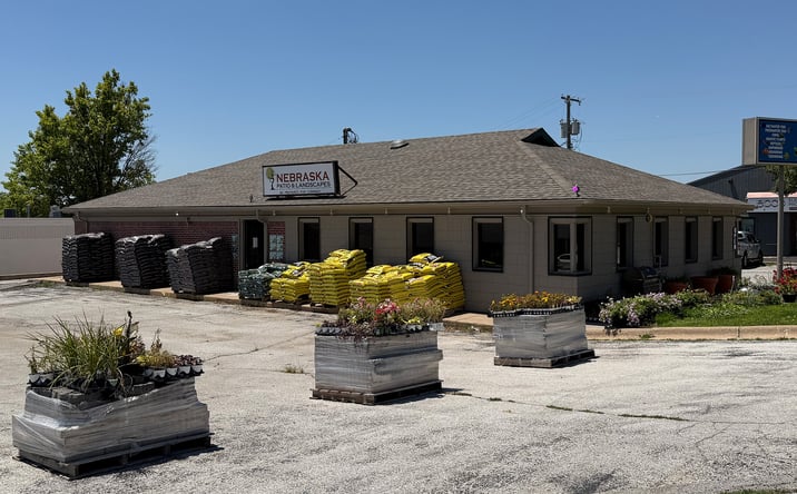 Pictures of Retail property located at 12775 Q Street, Omaha, NE 68137 for lease - image #1