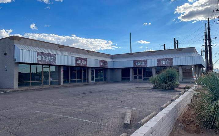 Pictures of Retail property located at 4380 E Grant Rd, Tucson, AZ 85712 for lease - image #1