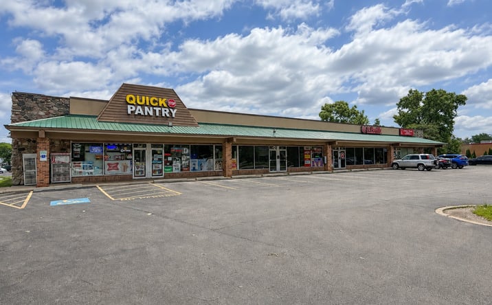 Pictures of Retail property located at 4655 Old Tavern Road, Lisle, IL 60532 for lease - image #1