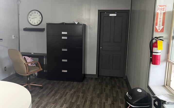 Pictures of Retail property located at 1902 Indianapolis Road, Crawfordsville, IN 47933 for lease - image #1