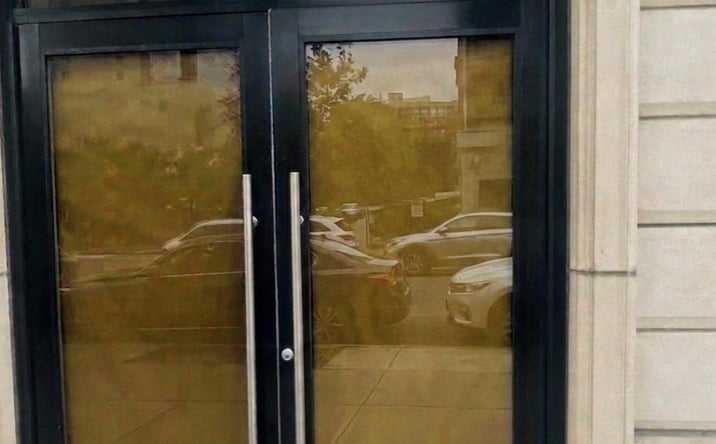Pictures of Retail property located at 13517 Northern Boulevard Store, Flushing, NY 11354 for lease - image #1