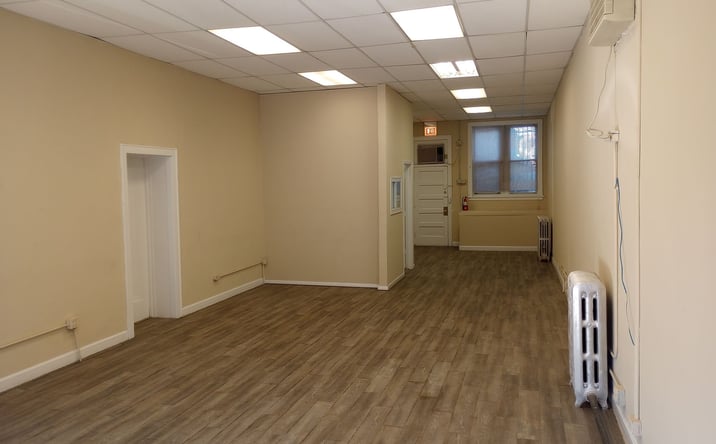 Pictures of Retail property located at 7008 N California Ave, Chicago, IL 60645 for lease - image #1