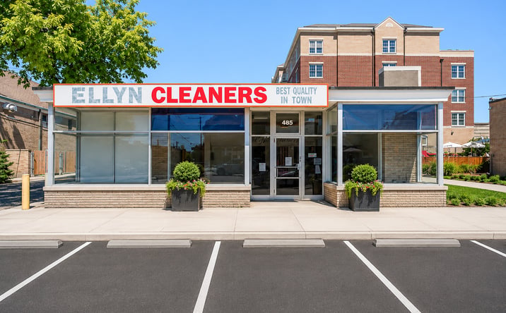 Pictures of Retail property located at 485 Forest Avenue, Glen Ellyn, IL 60137 for lease - image #1