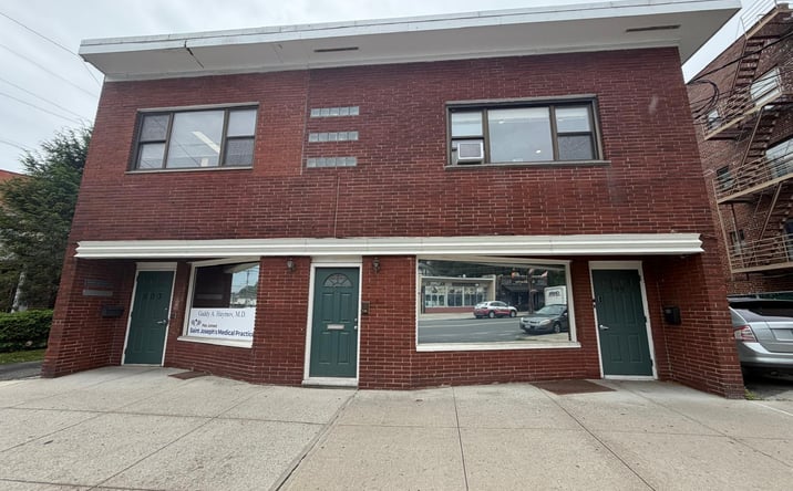 Pictures of Office property located at 803 McLean Avenue, Yonkers, NY 10704 for lease - image #1