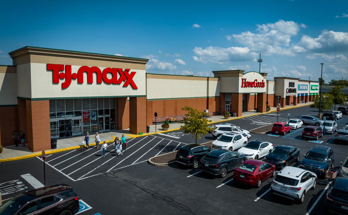 Pictures of Retail property located at 5520 E 82nd St, Indianapolis, IN 46250 for lease - image #1