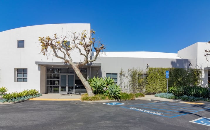 Pictures of Office, Industrial property located at 10567 Jefferson Blvd, Culver City, CA 90232 for lease - image #1