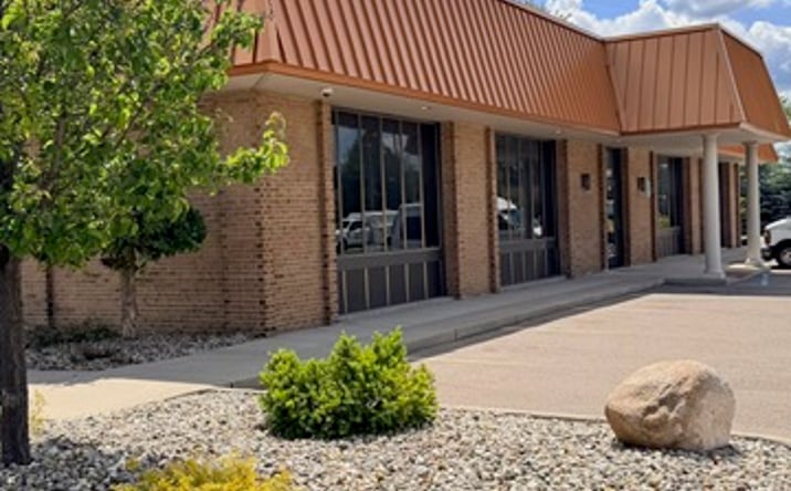Pictures of Office property located at 5097 Miller Road, Flint, MI 48507 for lease - image #1