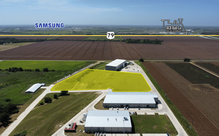 Pictures of Land property located at 120 BFG 9000 Way, Taylor, TX 76574 for lease - image #1