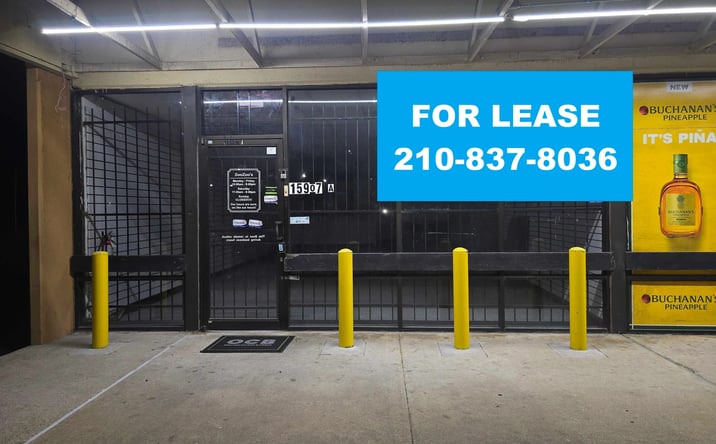 Pictures of Retail property located at S Post Oak Rd, Houston, TX 77035-3505 for lease - image #1