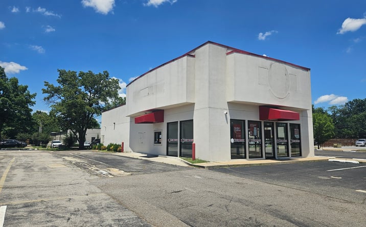 Pictures of Retail, Restaurant property located at 1805 W Main, Norman, OK 73069 for lease - image #1