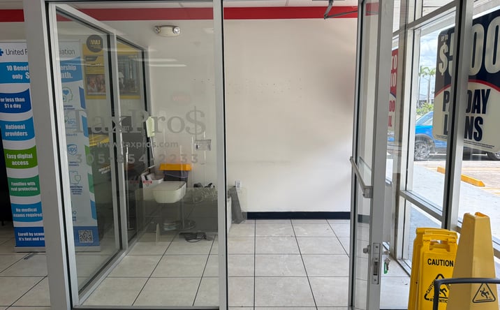Pictures of Retail, Office property located at 338 N Krome Ave, Homestead, FL 33030 for lease - image #1