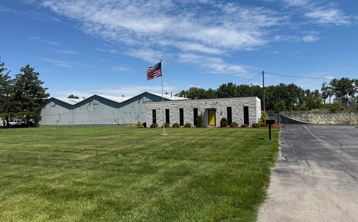 Pictures of Industrial property located at 3060 South Ave, Toledo, OH 43609 for lease - image #1