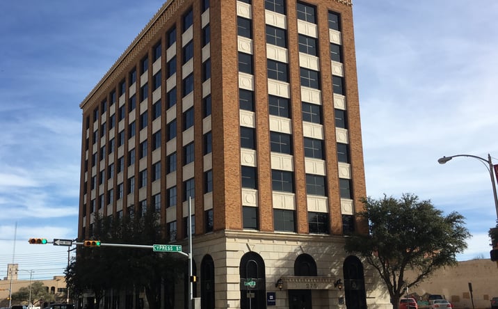 Pictures of Retail property located at 1049 N 3rd St, Abilene, TX 79601 for lease - image #1