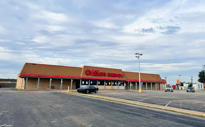 Pictures of Retail, Land property located at 820 West Interstate 240 Service Road, Oklahoma City, OK 73139 for lease - image #1