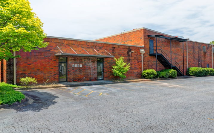 Pictures of Industrial property located at 6301 BEST FRIEND RD, NORCROSS, GA 30071-2966 for lease - image #1