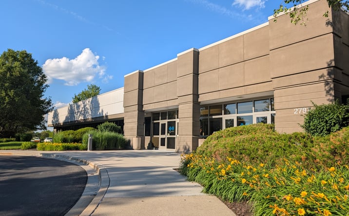 Pictures of Office, Special Purpose property located at 2787 MCFARLAND RD, ROCKFORD, IL 61107-6815 for lease - image #1