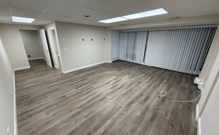 Pictures of Office property located at 5133 Washington Street, Downers Grove, IL 60515 for lease - image #1