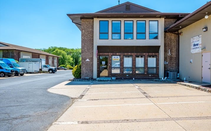 Pictures of Office property located at 289 Route 33, Building C, Manalapan Township, NJ 07726 for lease - image #1