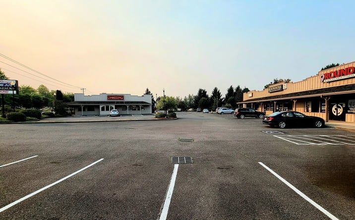 Pictures of Retail property located at 5251-5255 Commercial Street SE, Salem, OR 97306 for lease - image #1