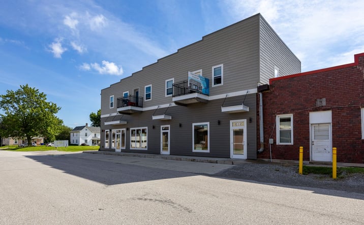Pictures of Retail property located at 112 N Iowa St, Solon, IA 52333 for lease - image #1