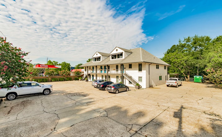 Pictures of Office property located at 1012 S Acadian Thruway, Baton Rouge, LA 70806 for lease - image #1