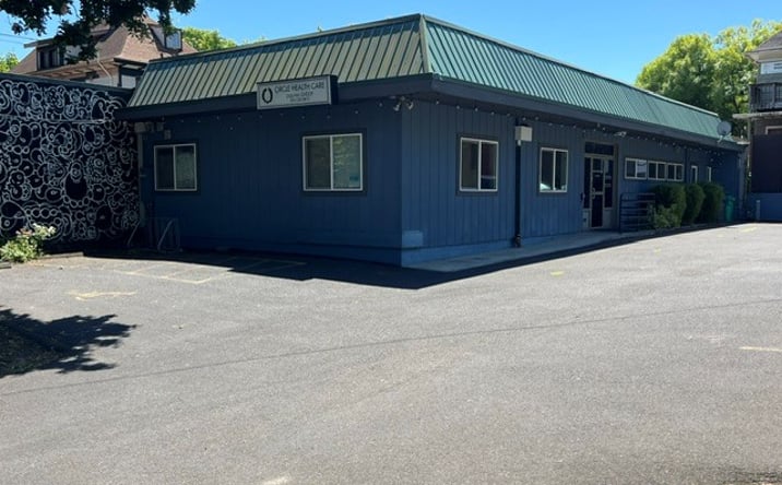 Pictures of Office property located at 2326 NW Lovejoy Street, Portland, OR 97210 for lease - image #1