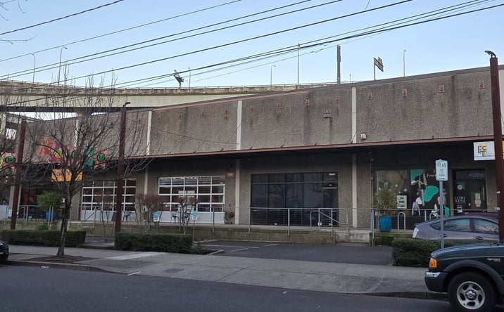 Pictures of Retail, Office property located at 1425 NW 16th Ave., Portland, OR 97209 for lease - image #1