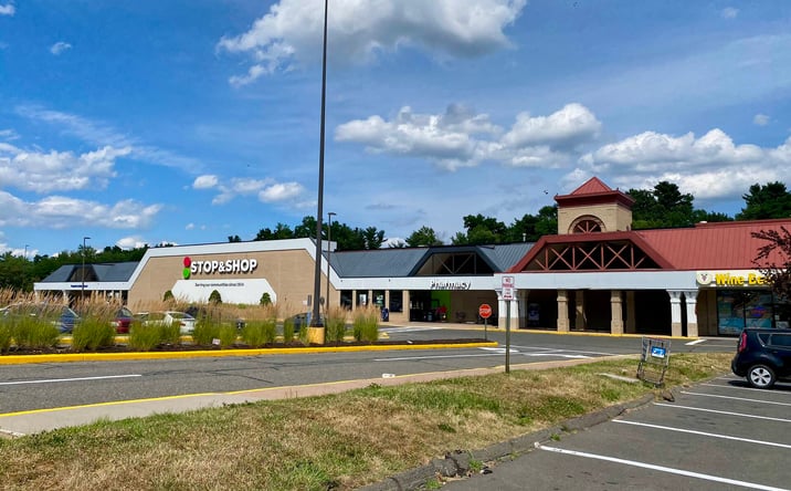 Pictures of Retail property located at 1380-1430 Berlin Tpke., Wethersfield, CT 06109 for lease - image #1
