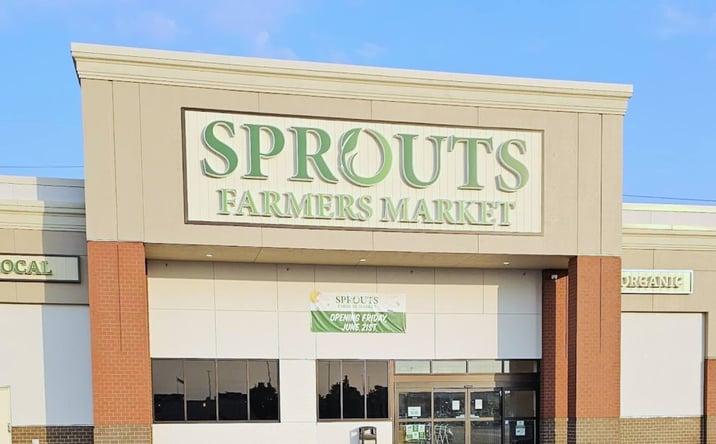 Pictures of Retail property located at Oregon Ave. and 23rd Street, Philadelphia, PA 19145 for lease - image #1